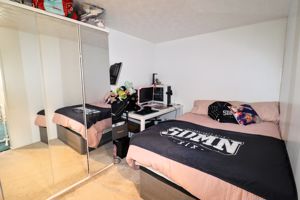 Bedroom- click for photo gallery